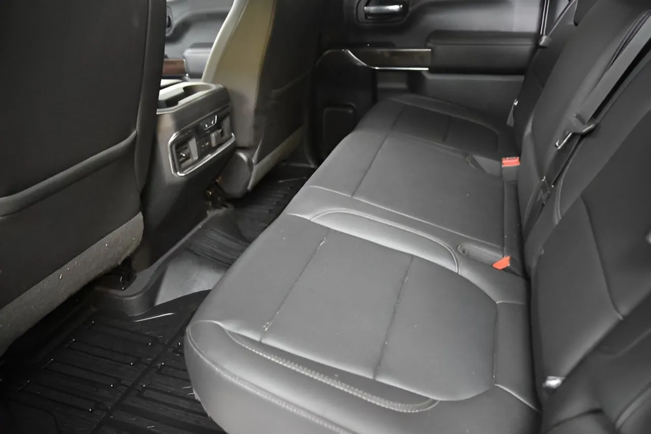 2019 Gmc Sierra 1500 SLT photo 40