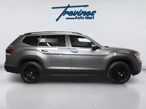 More photos of 2021 Volkswagen Atlas 2.0T S at Trevinos Auto Mart, TX