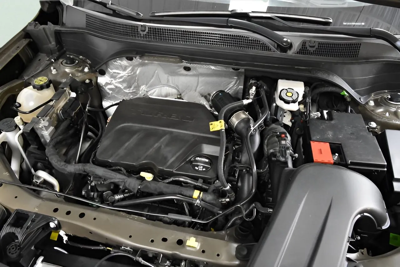 2024 Chevrolet Trax LS photo 32