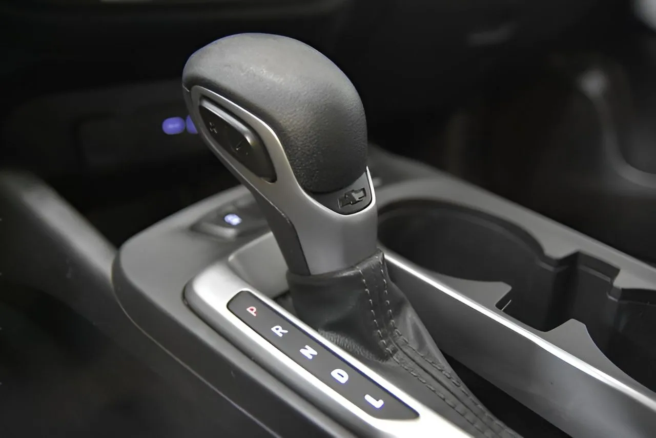 2024 Chevrolet Trax LS photo 19