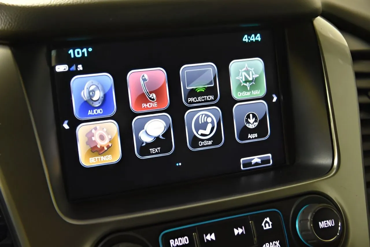 2020 Chevrolet Tahoe LS photo 8