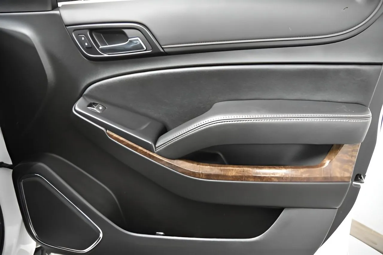 2020 Chevrolet Tahoe LS photo 28