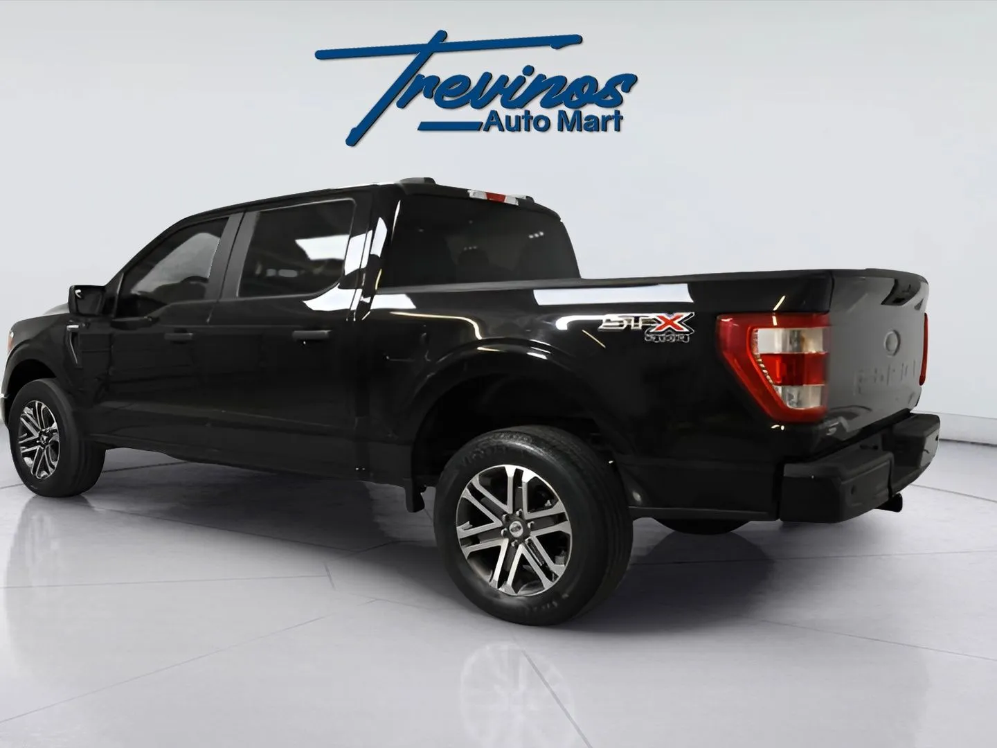 2022 Ford F-150 XL photo 4