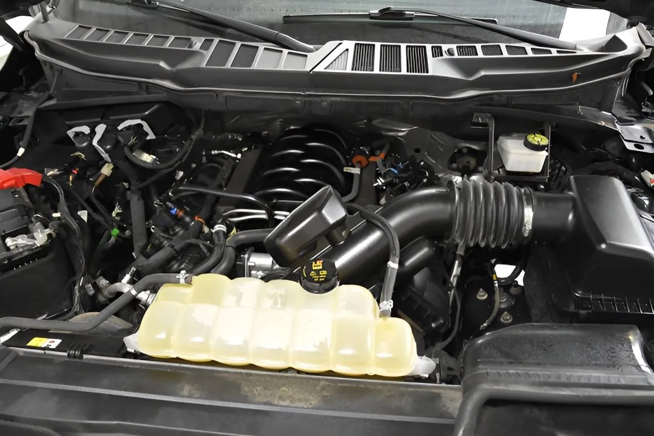 2022 Ford F-150 XL photo 38