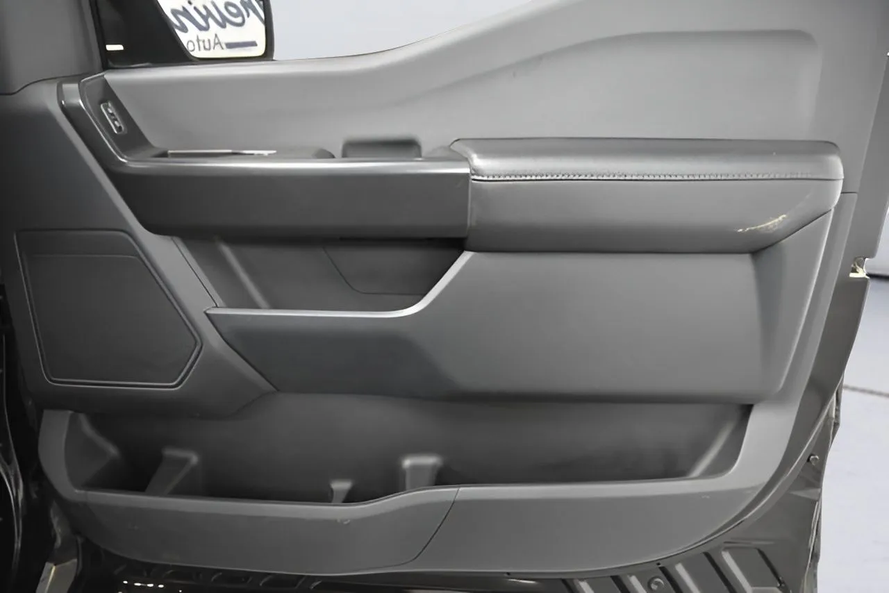 2022 Ford F-150 XL photo 30