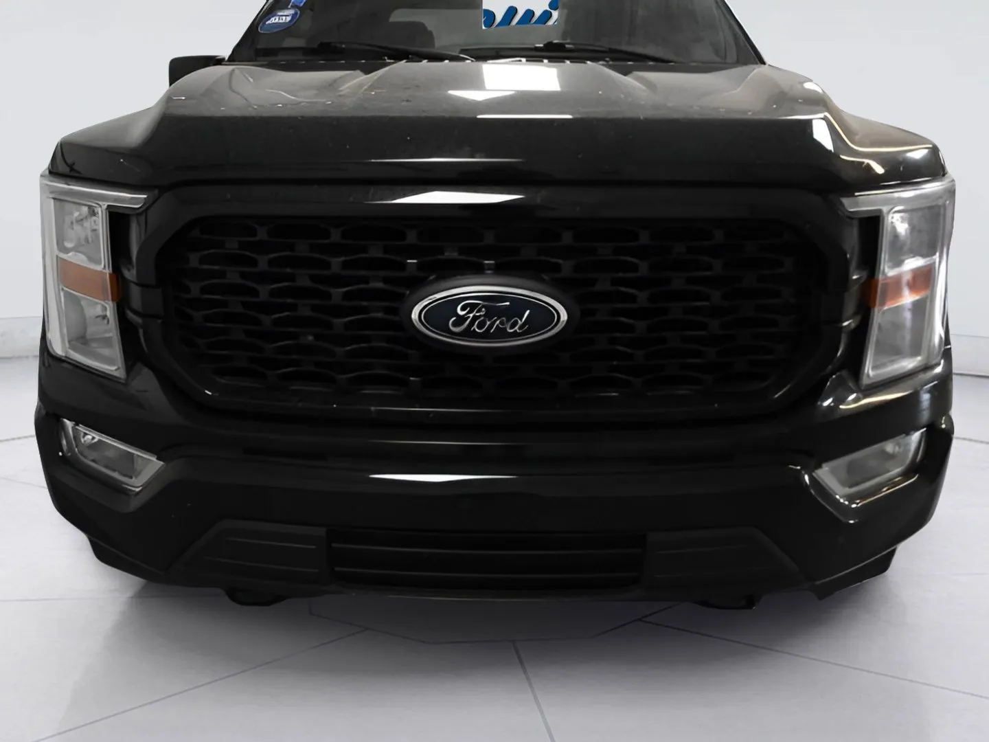 2022 Ford F-150 XL photo 25