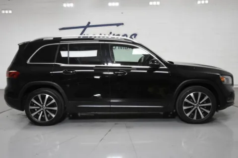More photos of 2021 Mercedes-Benz GLB 250 at Trevinos Auto Mart, TX