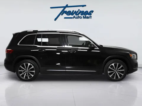 More photos of 2021 Mercedes-Benz GLB 250 at Trevinos Auto Mart, TX