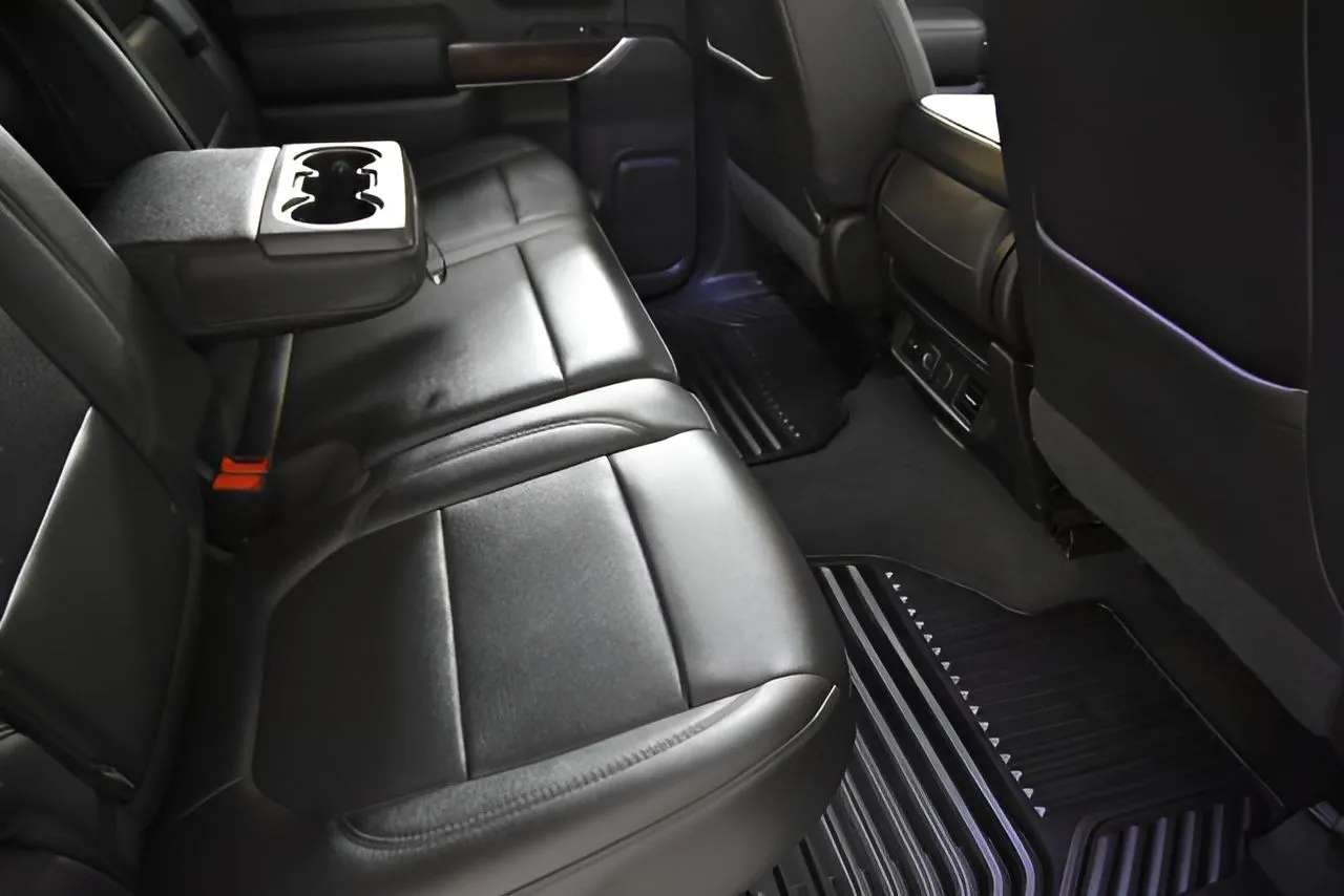 2020 GMC Sierra 1500 SLT - Photo 29