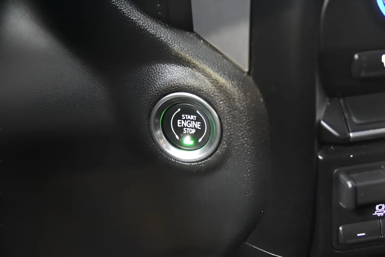 2020 GMC Sierra 1500 SLT - Photo 23