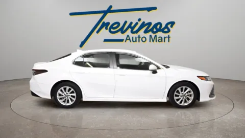 More photos of 2022 Toyota Camry LE at Trevinos Auto Mart, TX