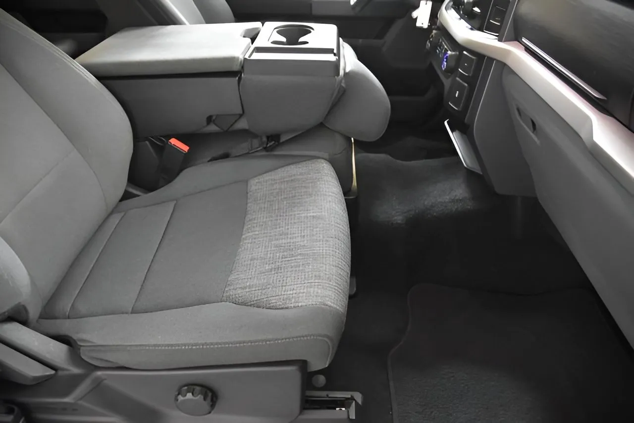 2023 Ford F-150 XLT - Photo 35