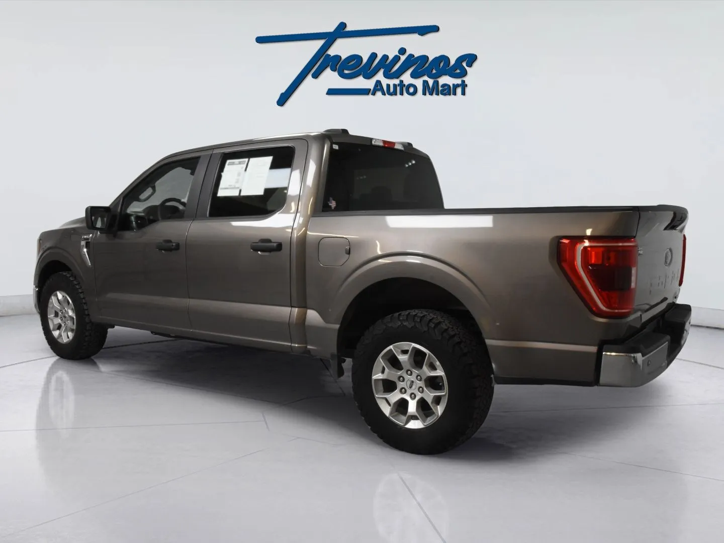 2023 Ford F-150 XLT - Photo 10