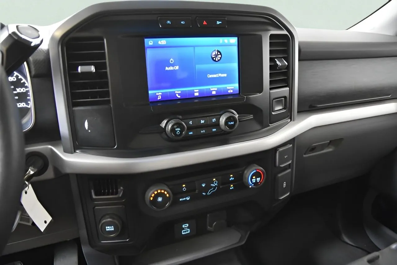 2023 Ford F-150 XLT photo 19