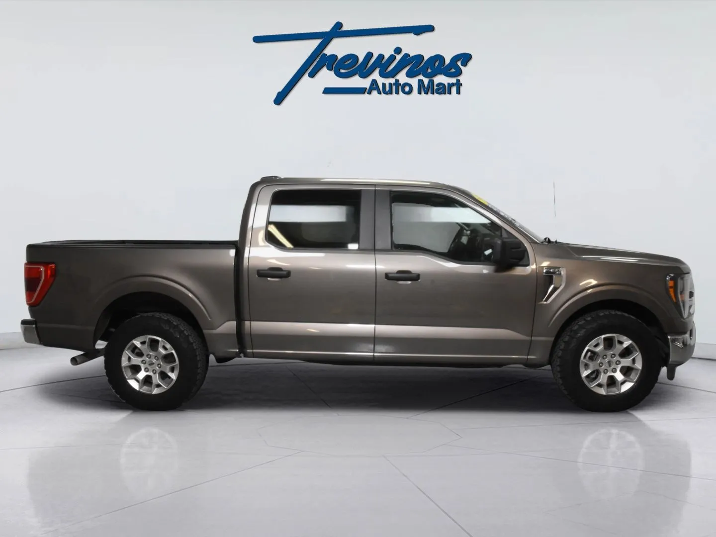2023 Ford F-150 XLT - Photo 6