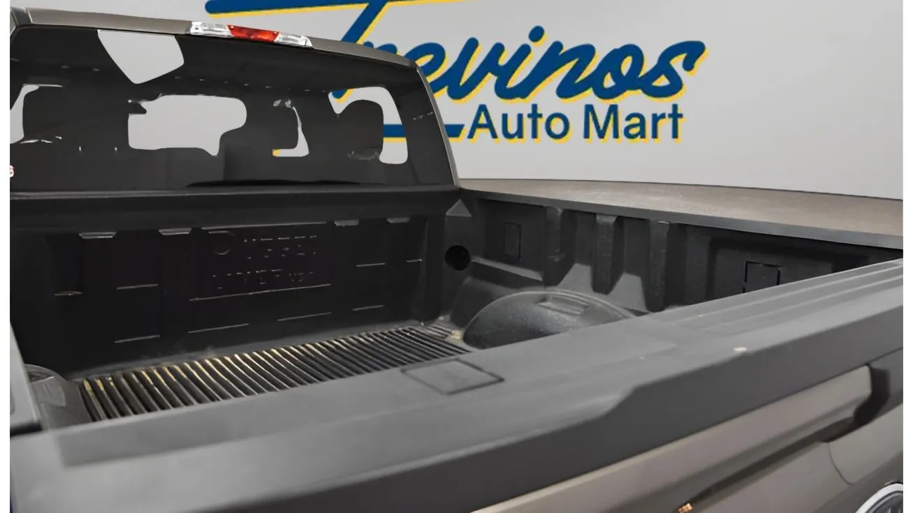 2023 Ford F-150 XLT - Photo 38