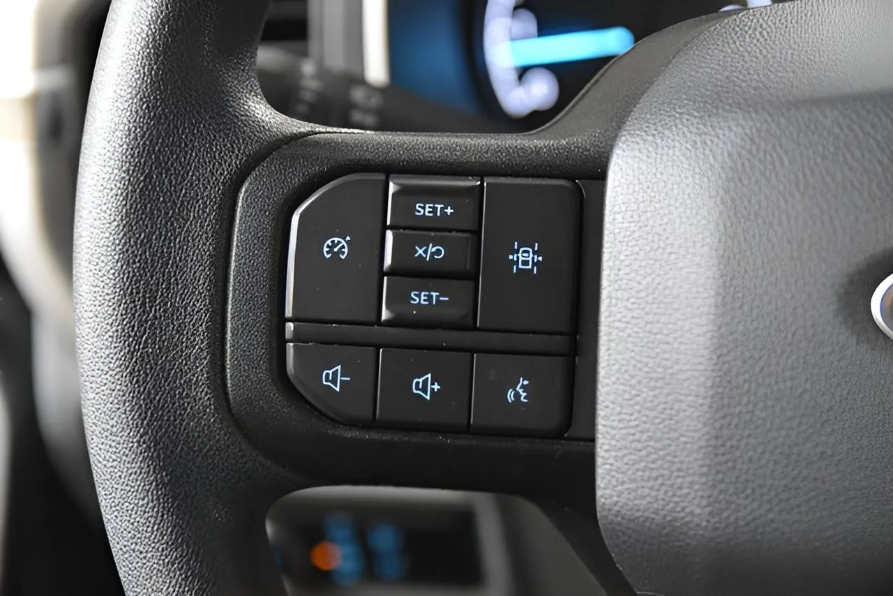 2023 Ford F-150 XLT photo 27