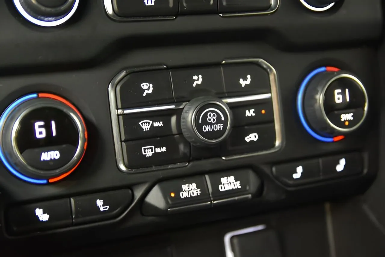 2023 Chevrolet Tahoe LT photo 24