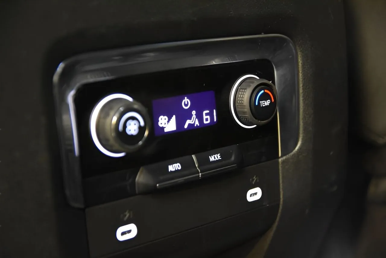 2023 Chevrolet Tahoe LT photo 40