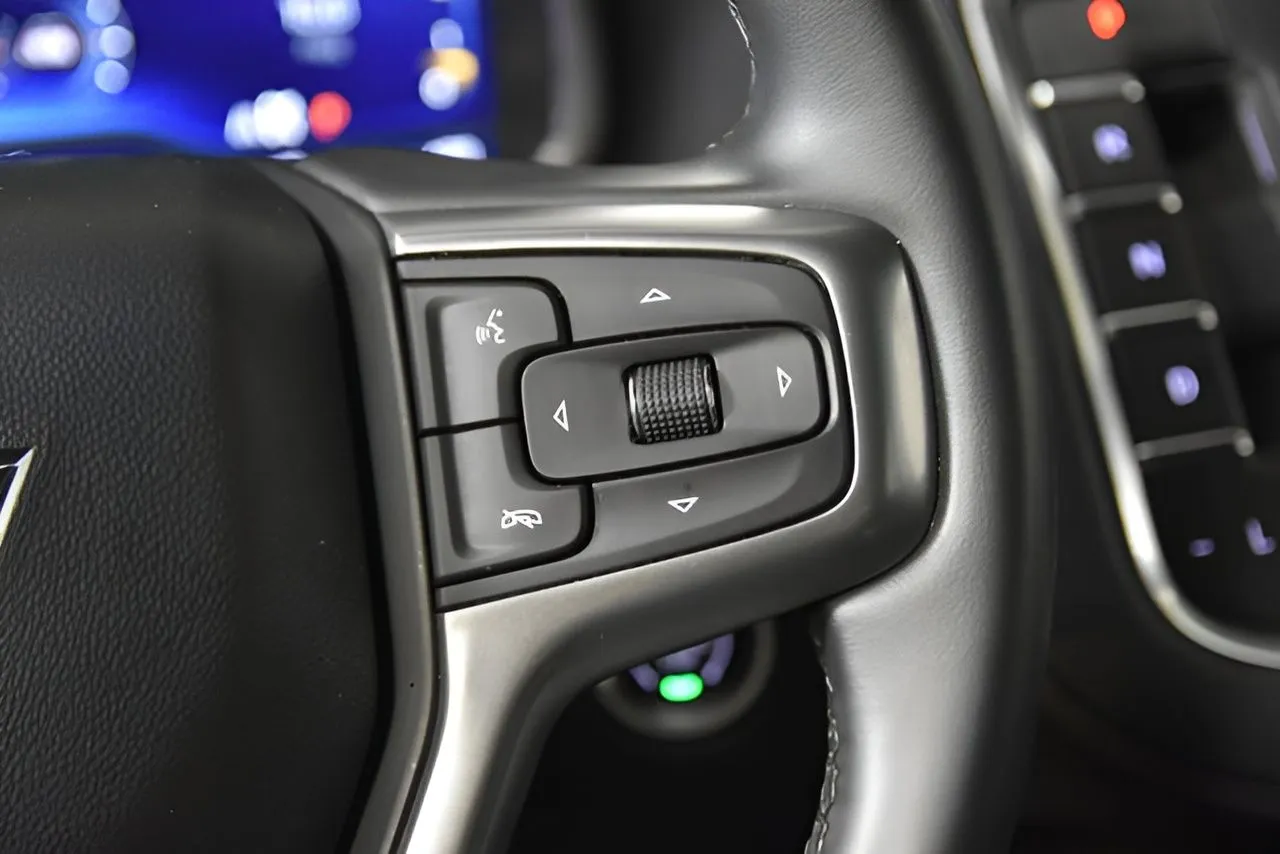 2023 Chevrolet Tahoe LT photo 36
