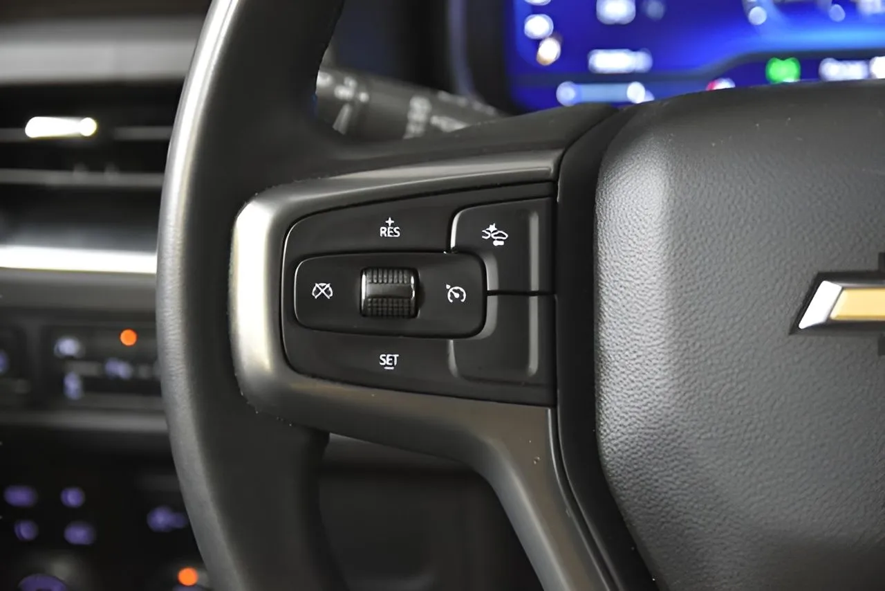 2023 Chevrolet Tahoe LT photo 21