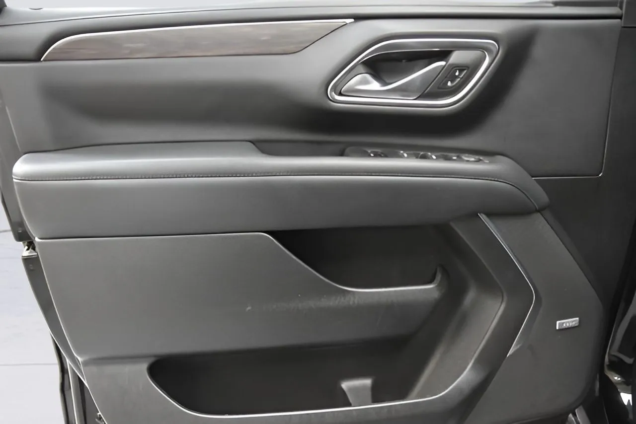 2023 Chevrolet Tahoe LT photo 33