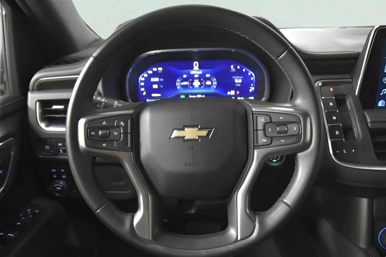 2023 Chevrolet Tahoe LT photo 7