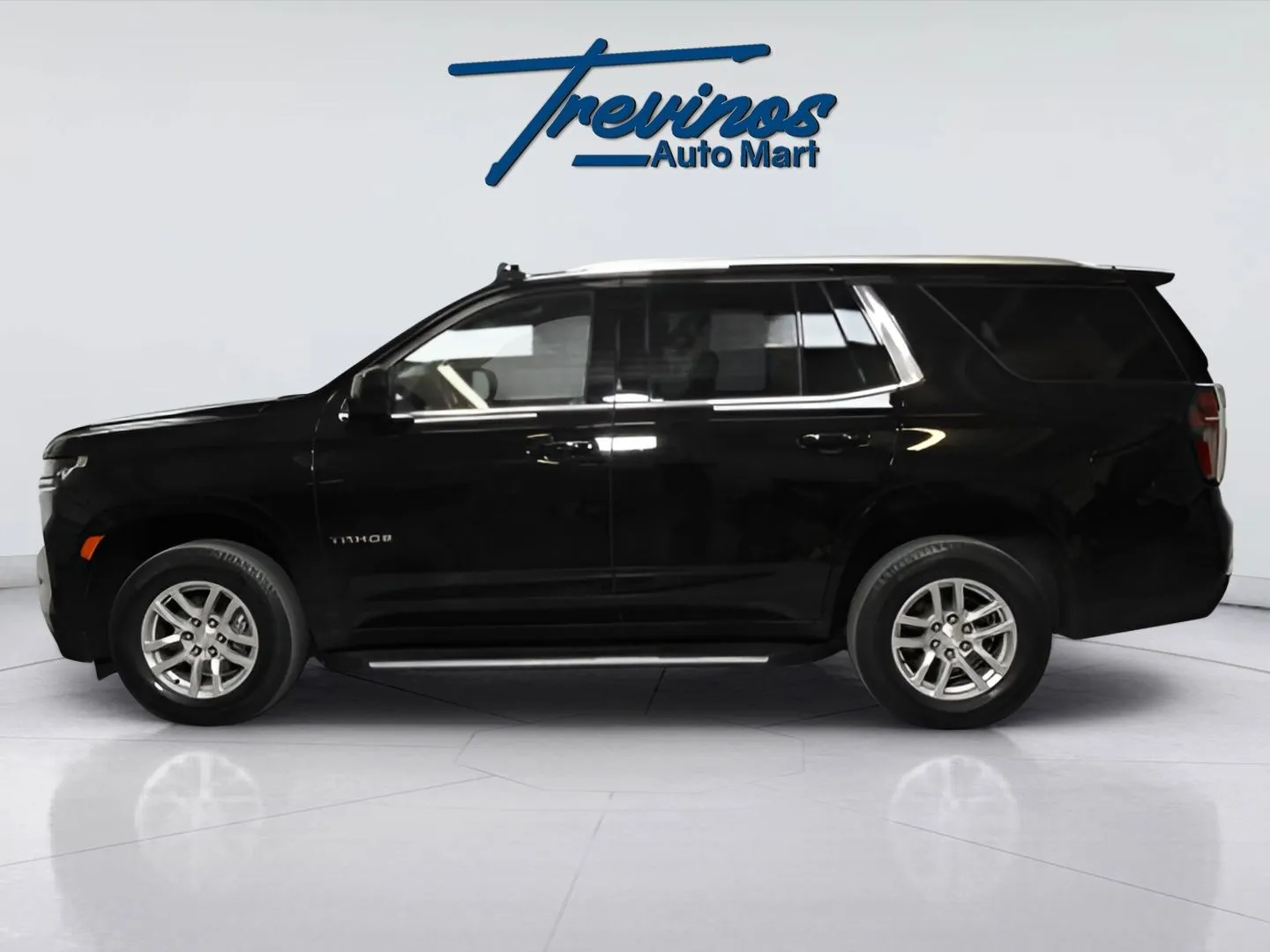 2023 Chevrolet Tahoe LT photo 18