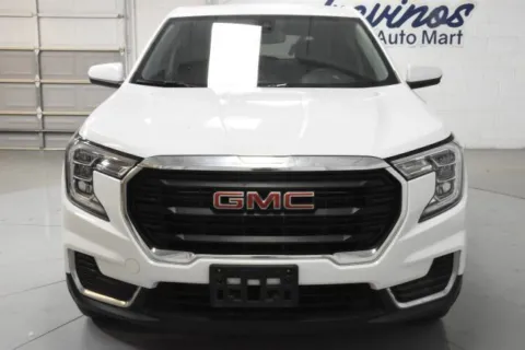 More photos of 2024 GMC Terrain SLE at Trevinos Auto Mart, TX