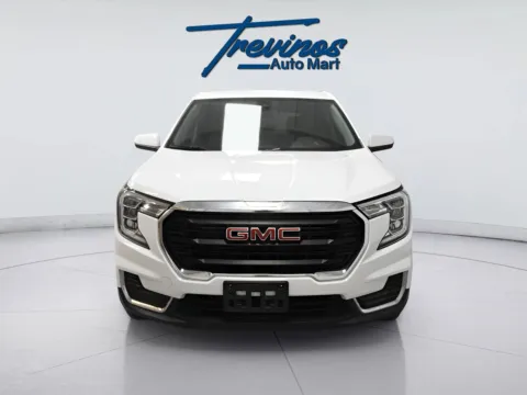 More photos of 2024 GMC Terrain SLE at Trevinos Auto Mart, TX