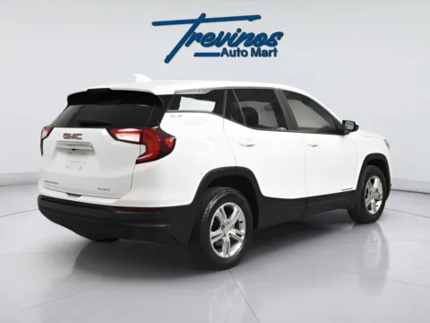 Photos of 2024 GMC Terrain SLE for sale in McAllen, TX at Trevinos Auto Mart