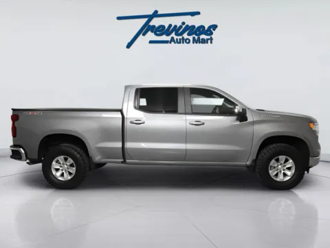 More photos of 2023 Chevrolet Silverado 1500 LT at Trevinos Auto Mart, TX