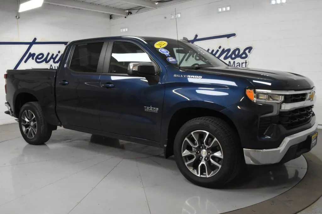 Blue 2022 Chevrolet Silverado 1500 Crew Cab LT Pickup 4D 5 3/4 ft for sale in McAllen, TX