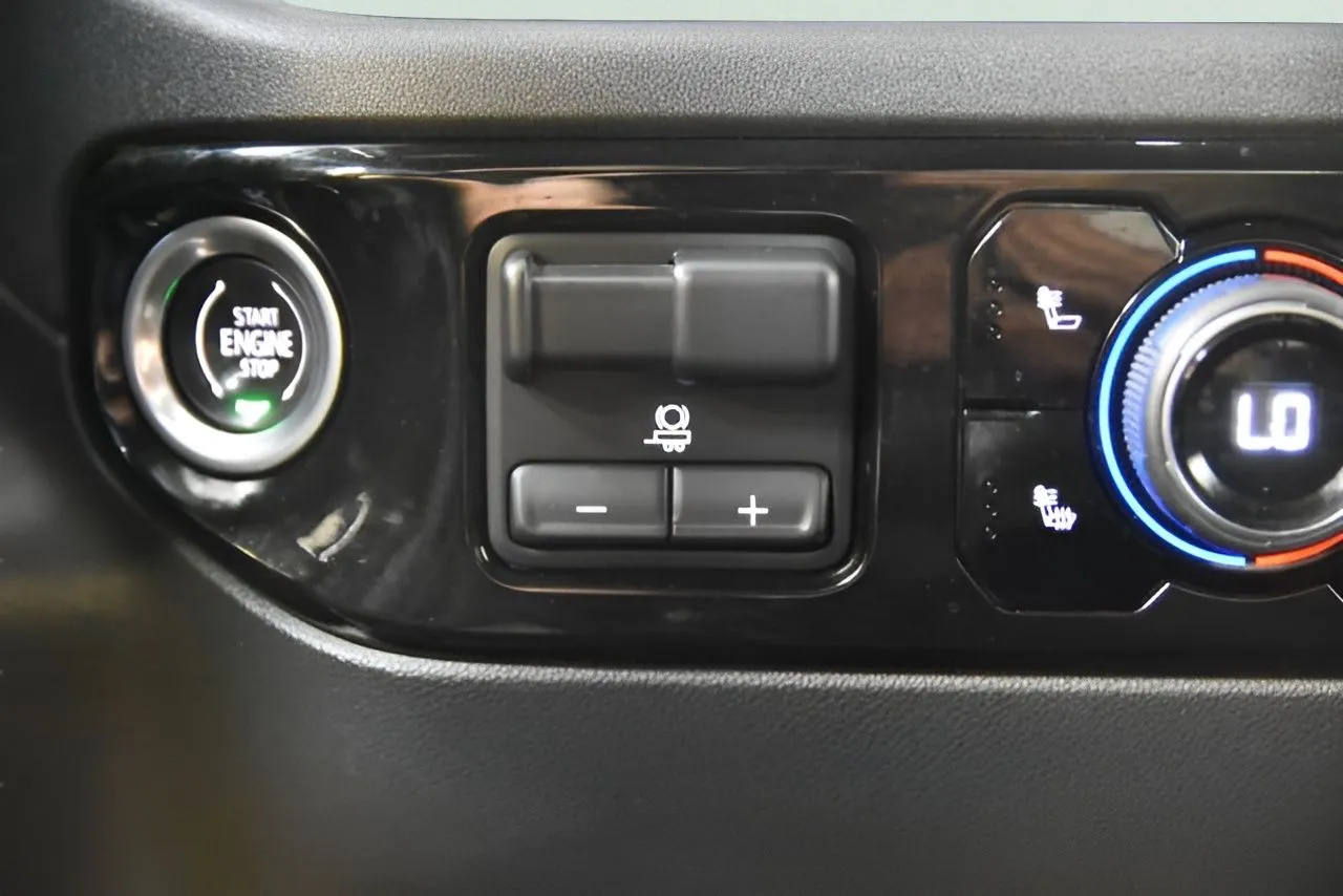 2022 Chevrolet Silverado 1500 LT photo 25