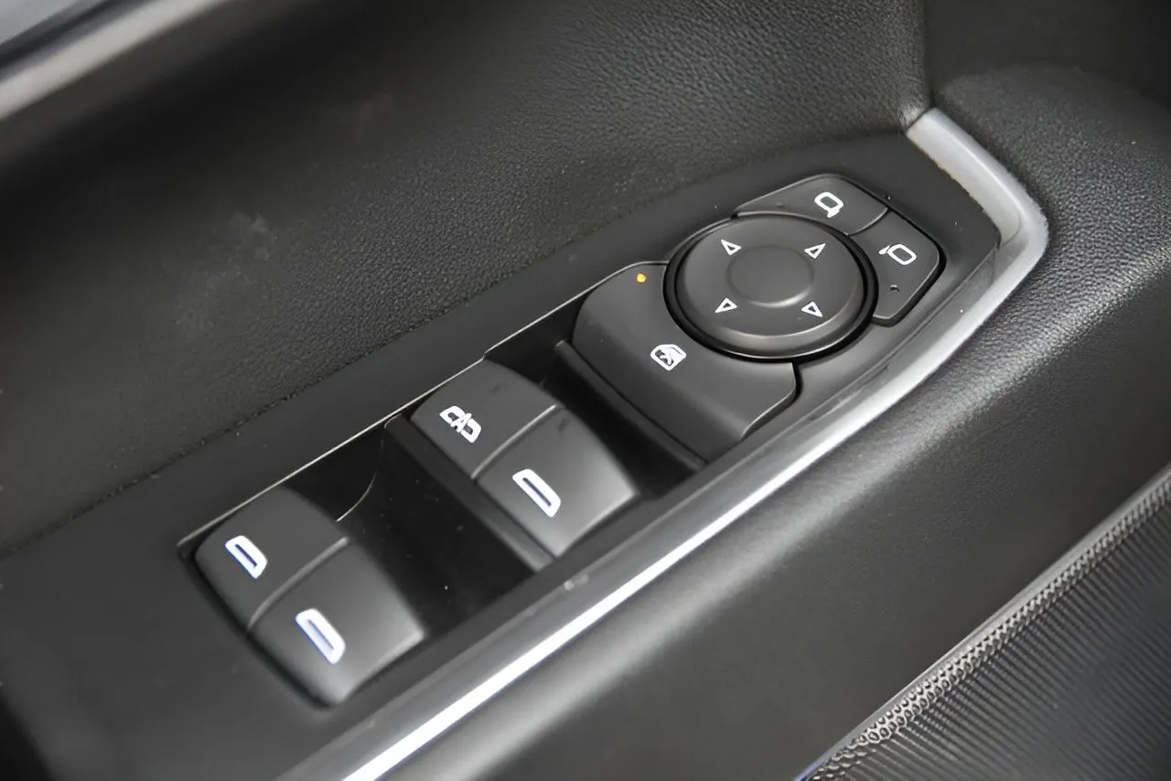 2022 Chevrolet Silverado 1500 LT photo 35