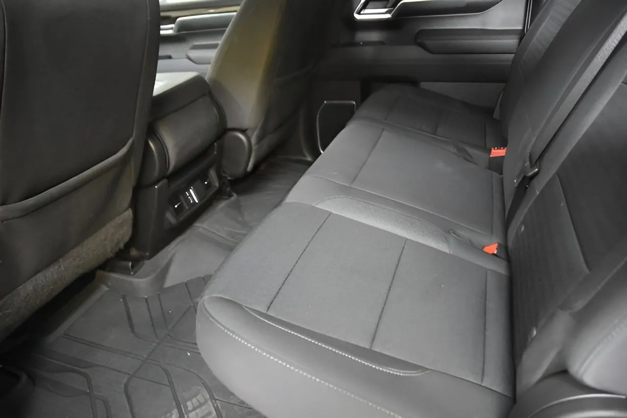 2022 Chevrolet Silverado 1500 LT photo 41