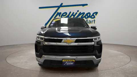 More photos of 2022 Chevrolet Silverado 1500 LT at Trevinos Auto Mart, TX
