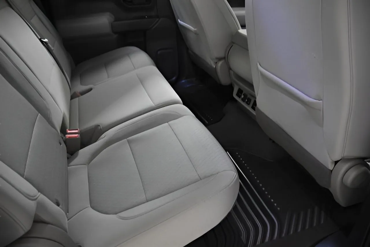 2022 Chevrolet Silverado 1500 LT photo 25