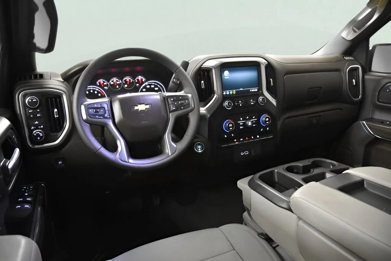 2022 Chevrolet Silverado 1500 LT photo 10