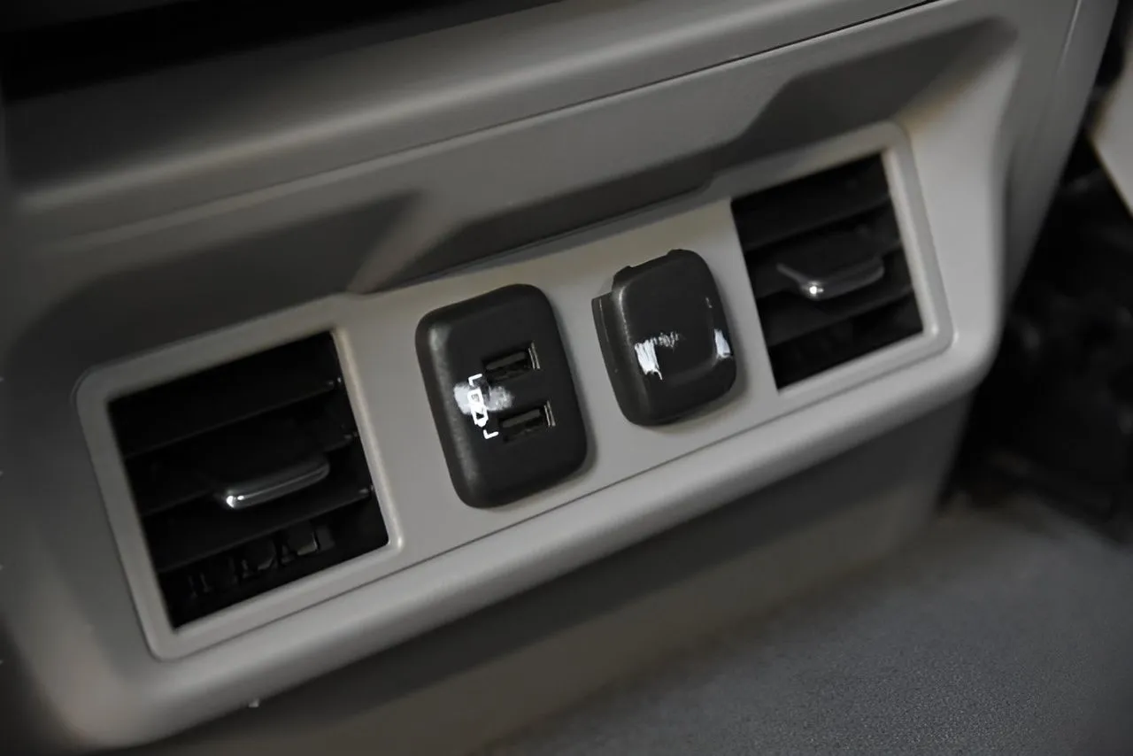 2022 Chevrolet Silverado 1500 LT photo 37