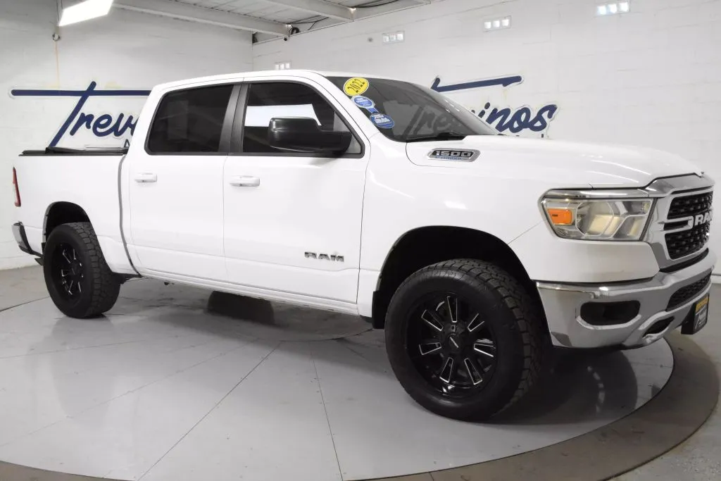 2022 Ram 1500 Crew Cab Lone Star Pickup 4D 5 1/2 ft