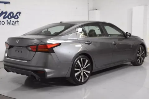 Photos of 2022 Nissan Altima 2.5 SR for sale in McAllen, TX at Trevinos Auto Mart