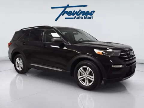 Black 2023 Ford Explorer XLT for sale in McAllen, TX