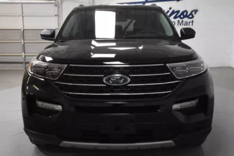 More photos of 2023 Ford Explorer XLT at Trevinos Auto Mart, TX