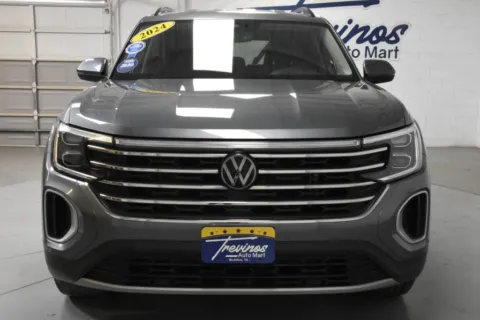 More photos of 2024 Volkswagen Atlas SE 4MOTION w/Tech Pkg Sport Utility 4D at Trevinos Auto Mart, TX