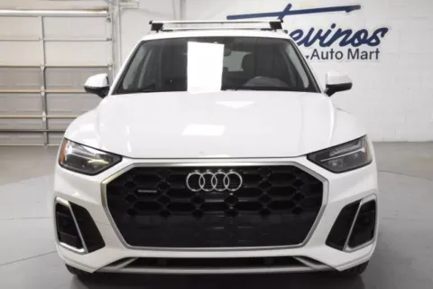 More photos of 2024 Audi Q5 45 S line Premium at Trevinos Auto Mart, TX
