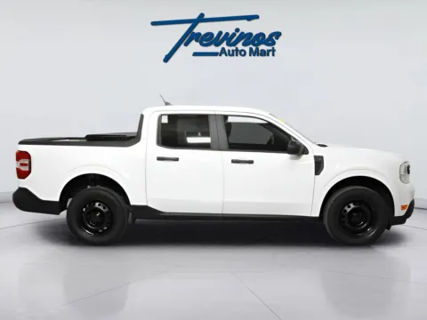 More photos of 2022 Ford Maverick XL at Trevinos Auto Mart, TX