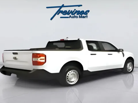 More photos of 2022 Ford Maverick XL at Trevinos Auto Mart, TX