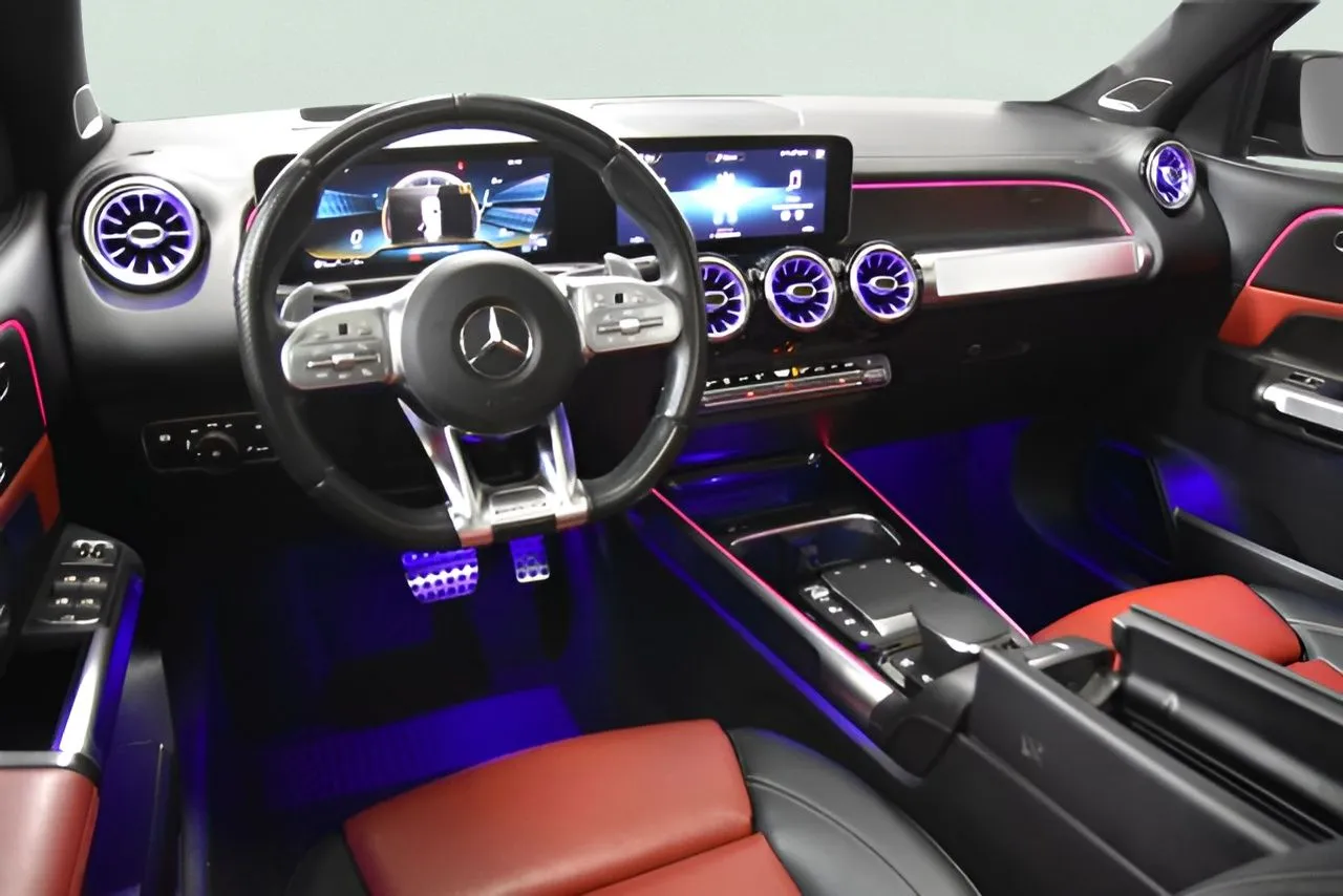 2021 Mercedes Benz GLB 35 AMG photo 10