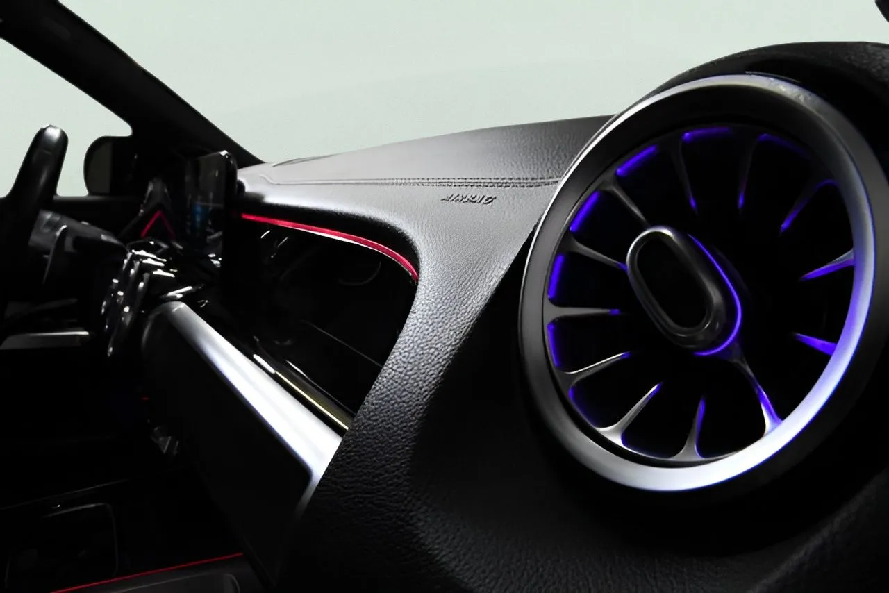 2021 Mercedes Benz GLB 35 AMG photo 37